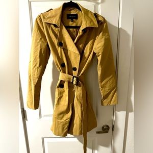 Ann Taylor size small tan trench coat with belt